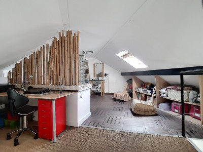 LOFT A VENDRE - WATTRELOS - 160 m2 - 299000€