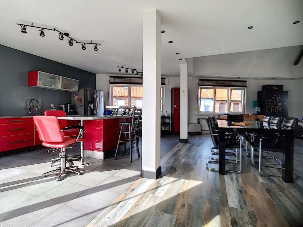 LOFT A VENDRE - WATTRELOS - 160 m2 - 279 000 €