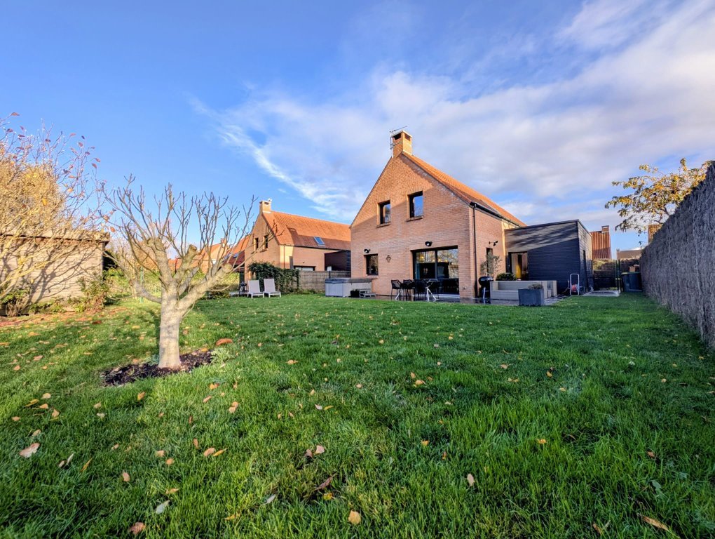 MAISON A VENDRE - MARQUETTE LEZ LILLE - 145 m2 - 575�000�&euro;