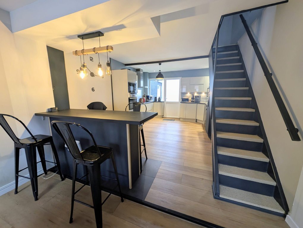 MAISON A VENDRE - MARQUETTE LEZ LILLE - 188 m2 - 529�000�&euro;