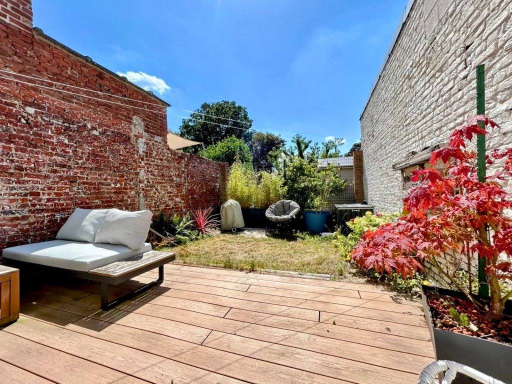 MAISON A VENDRE - QUESNOY SUR DEULE - 82 m2 - 249�000�&euro;