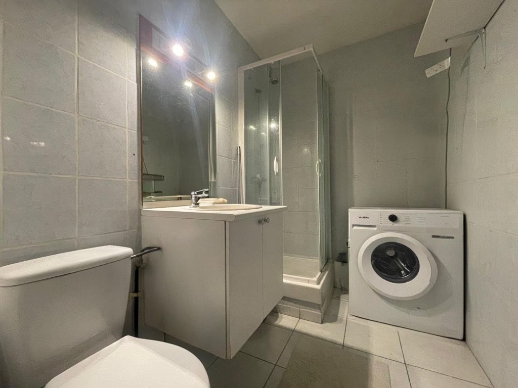 STUDIO A VENDRE - LILLE - 27 m2 - 94�000�&euro;