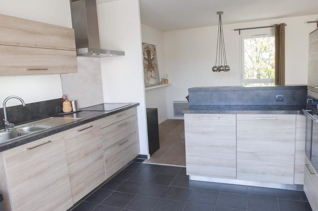 APPARTEMENT T3 A VENDRE - MARQUETTE LEZ LILLE - 90 m2 - 379�000�&euro;