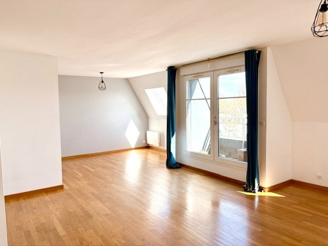 APPARTEMENT T4 A VENDRE - LAMBERSART - 102 m2 - 365�000�&euro;